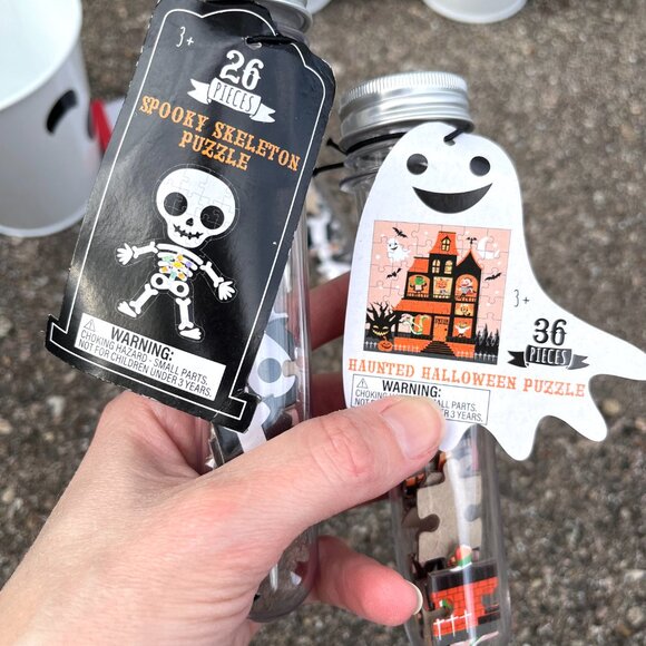 Ghost Halloween Candy Buckets & Puzzles Party Favors Home Decor Small White - Picture 5 of 6